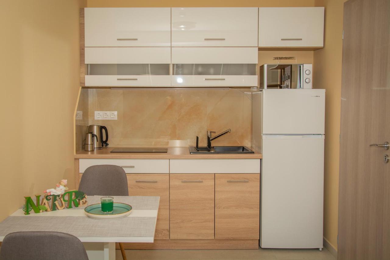 Oros House Apartmanhaz Oroshaza Exterior photo